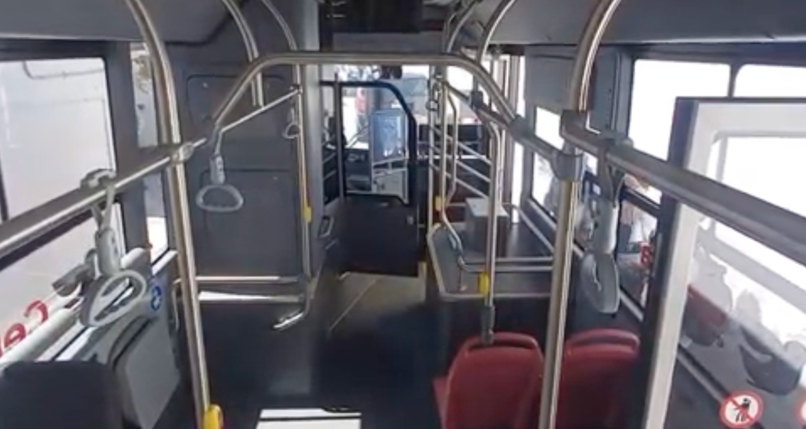 Celaya alista su primer camión eléctrico para iniciar operaciones en la ruta 63