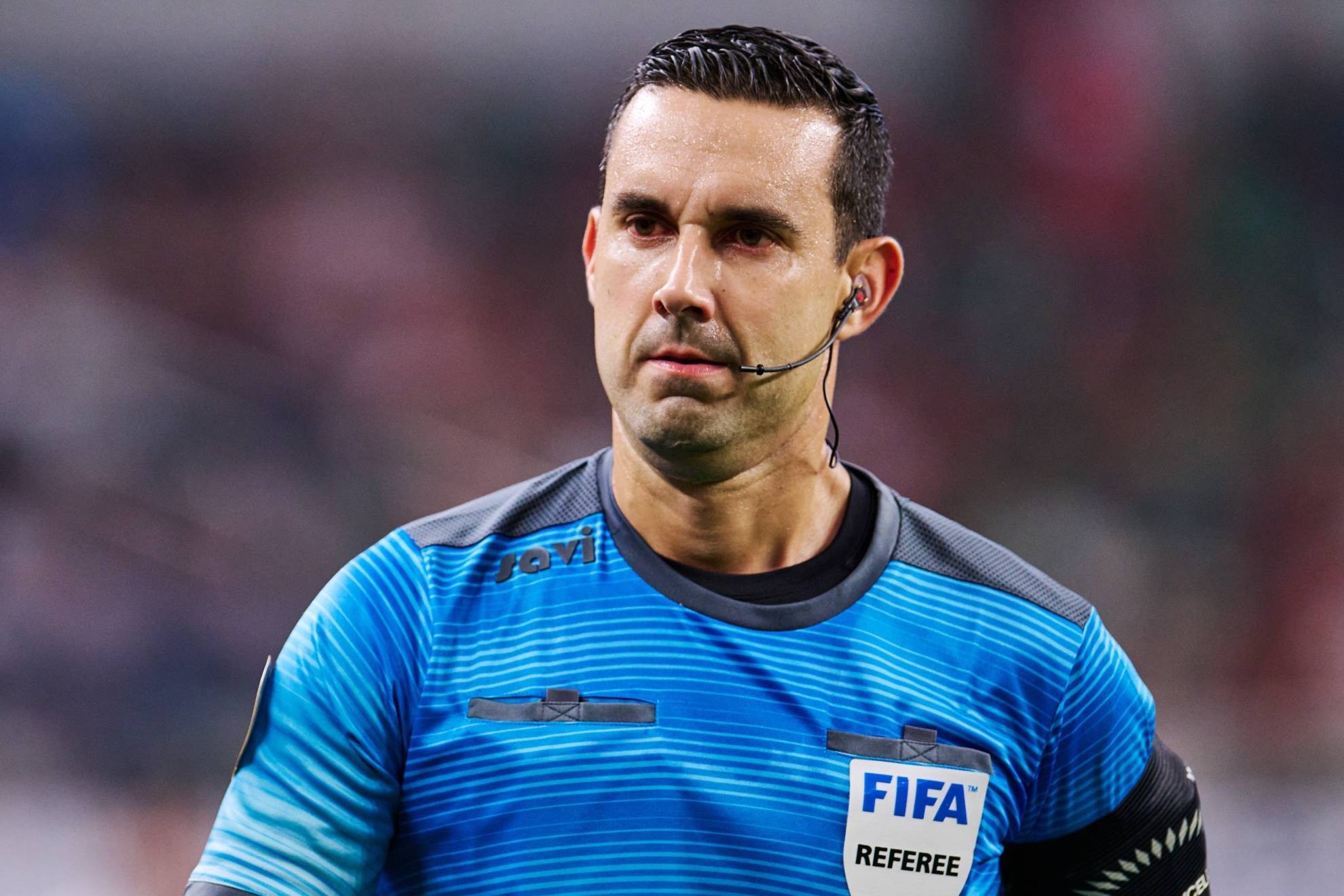 César Ramos Palazuelos y dos árbitros mexicanos quedan varados en Medio Oriente