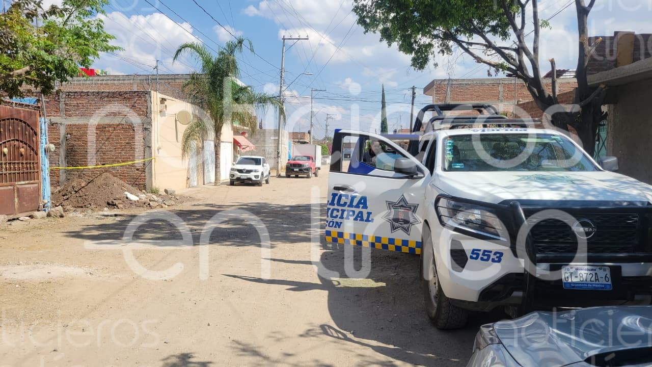 Hallan elementos óseos en obra de la colonia Nuevo Amanecer; peritos investigan si son restos humanos