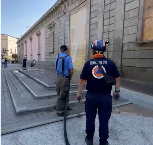 Detienen a hombres con pasamontañas y gasolina presuntamente infiltrados en marcha del 8M