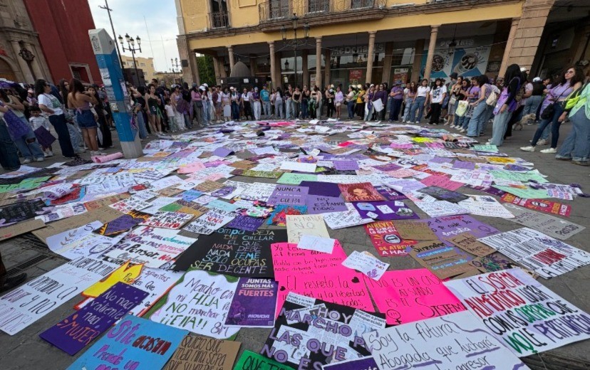 “Marchamos por las que callaron por miedo”: el mensaje que resonó en el 8M de León “Marchamos por las que callaron por miedo”: el mensaje que resonó en el 8M de León