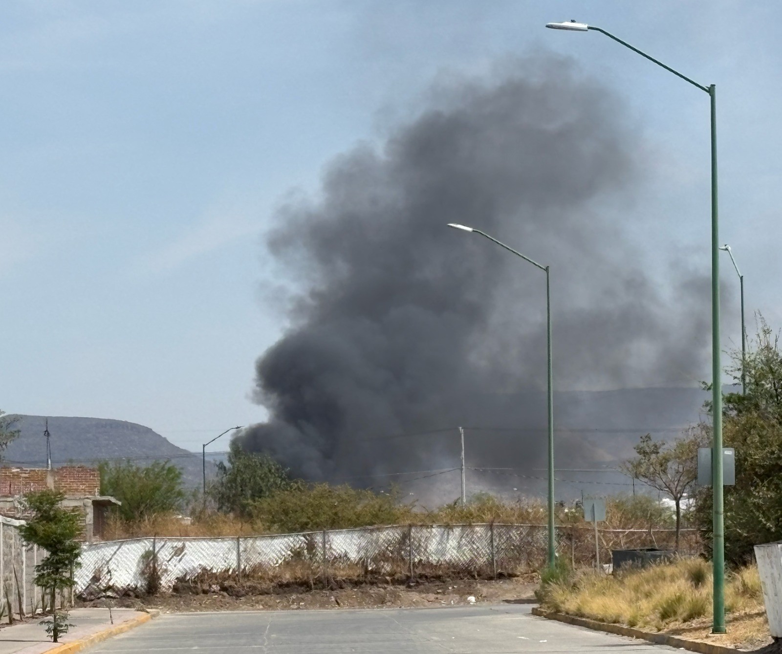 Persisten quemas clandestinas de pastizales en San Carlos pese a denuncias