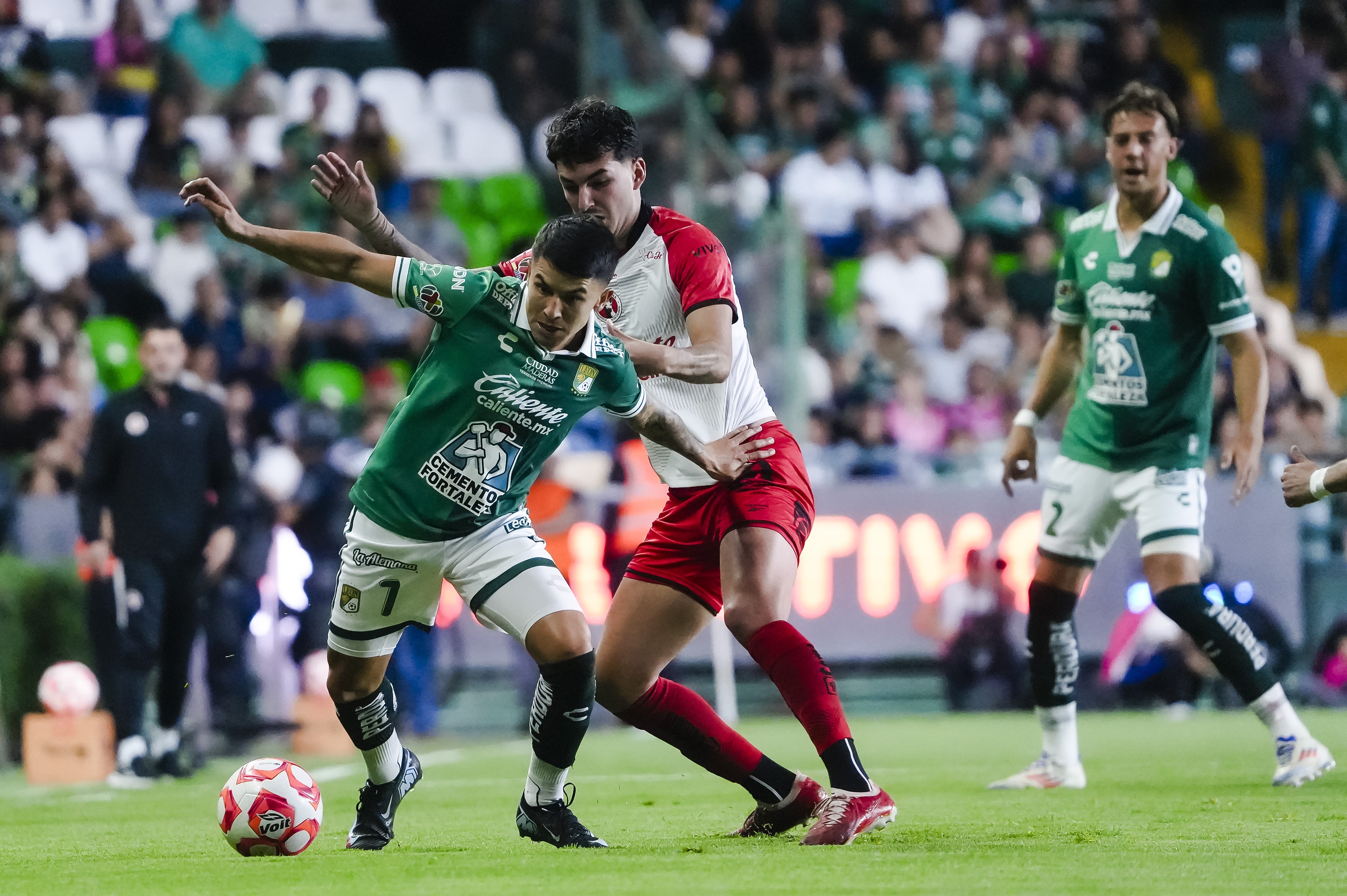 Noche negra en el Nou Camp: León es goleado por Xolos y Ambriz presenta su renuncia
