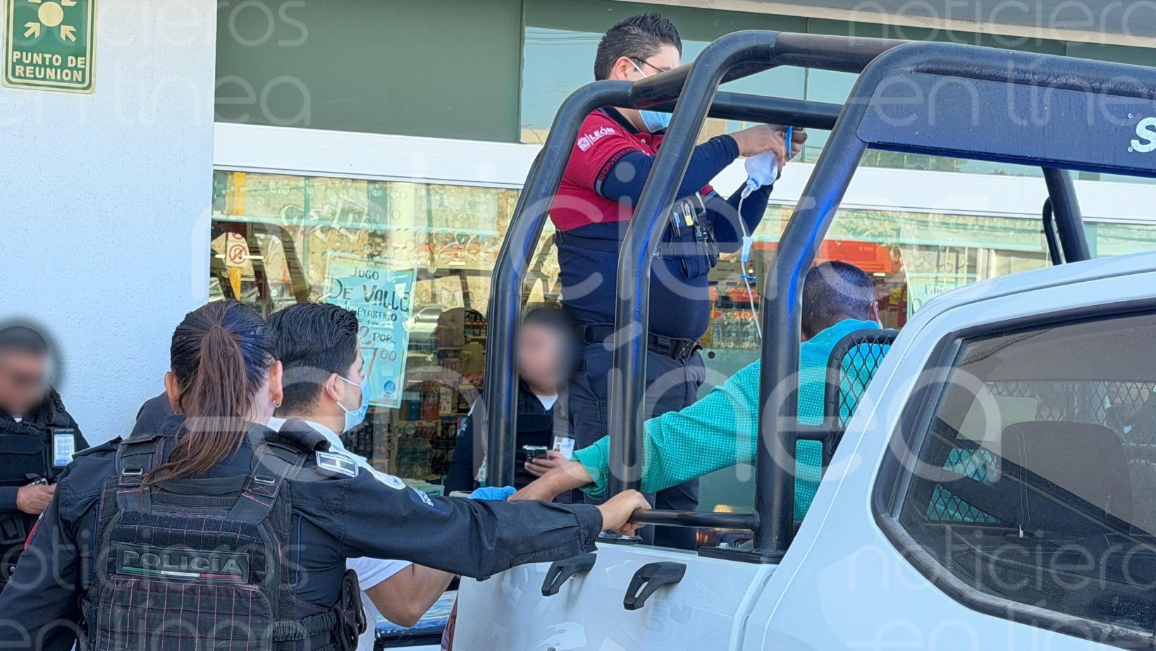 Hombre resulta herido tras intentar agredir a policías en Sur Las Joyas en León