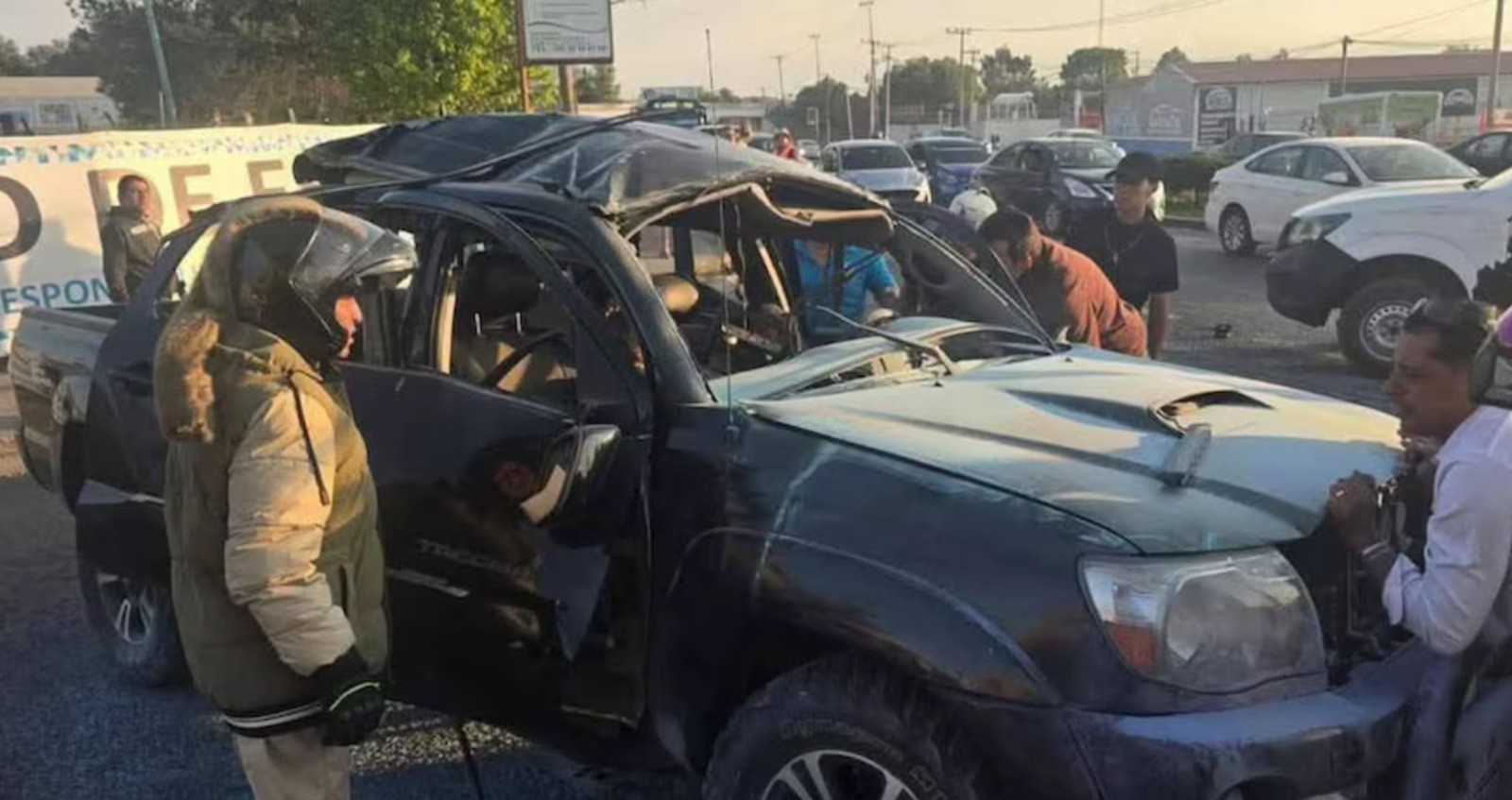 Ataque con explosivos en Tecámac deja dos muertos; uno sería operador criminal