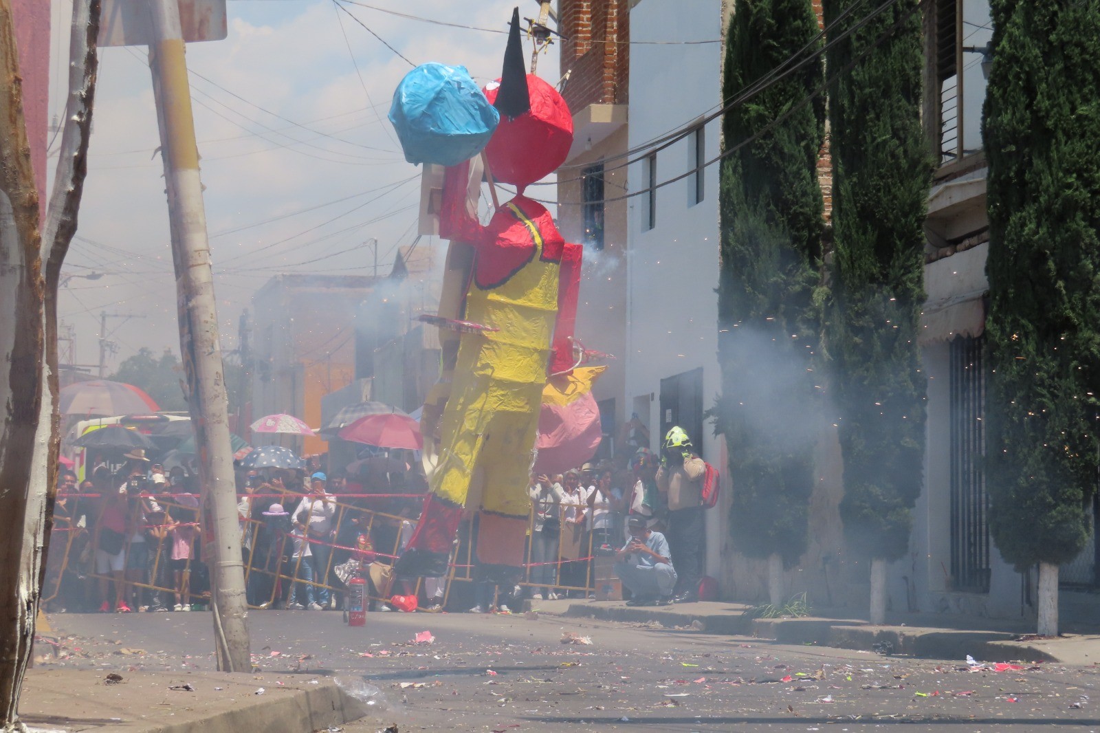 Arde la tradición: 120 años de la quema de Judas en León