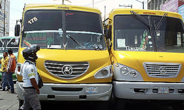 Nombramiento en Movilidad sigue sin definirse pese a presencia en actos oficiales