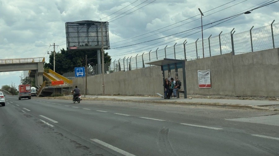 Hasta 40 minutos de espera: Crecen quejas por demoras en rutas suburbanas de León