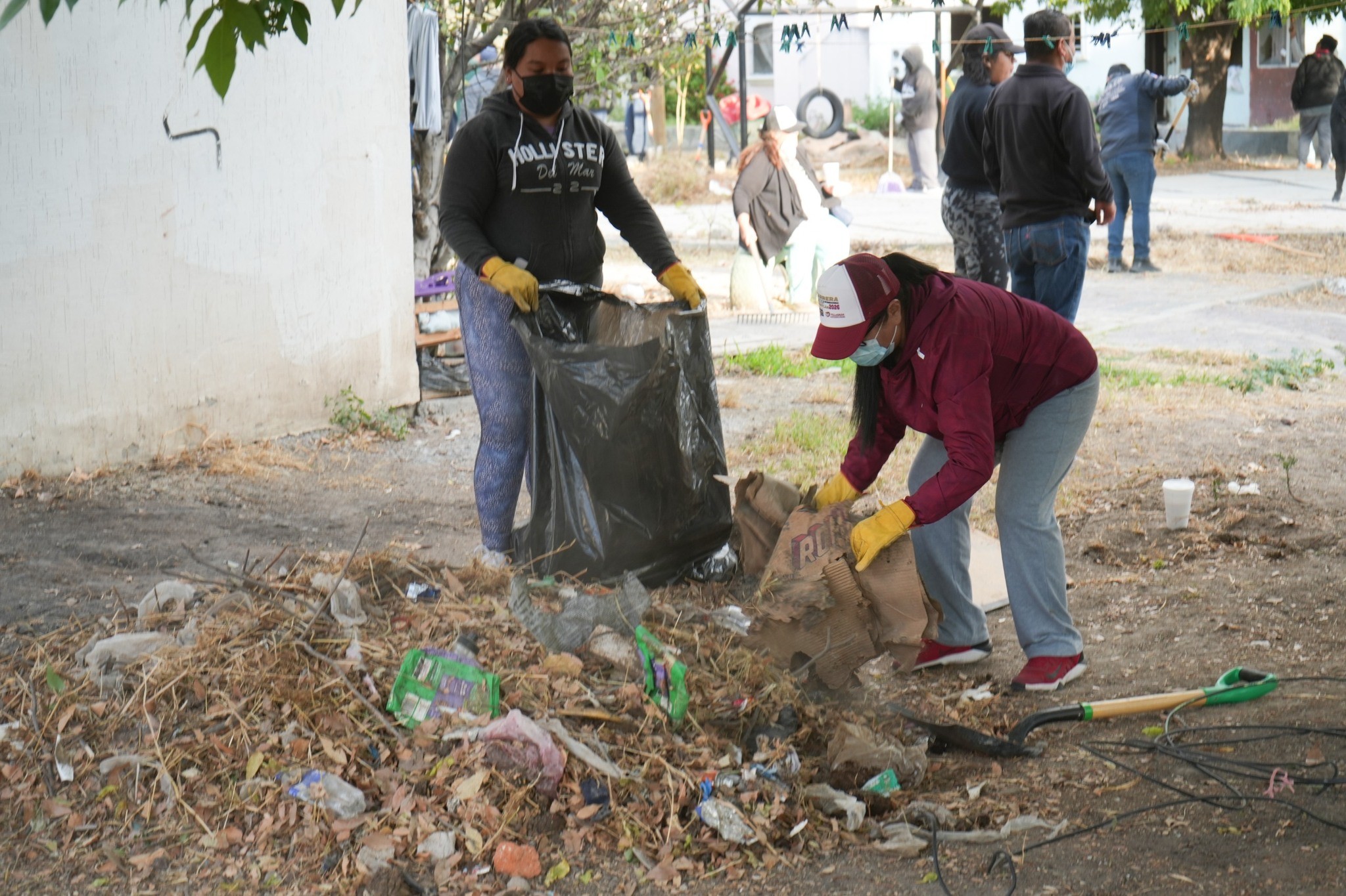 Villagrán sancionará a quienes tiren basura en la vía pública