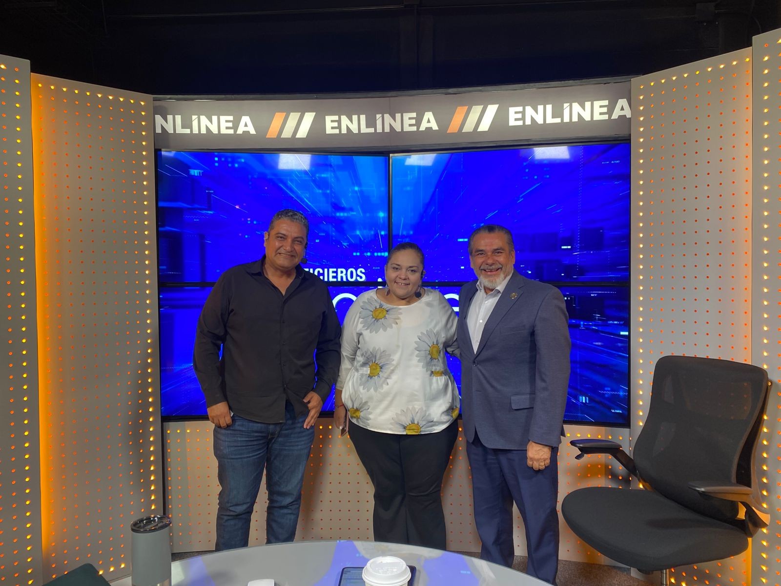 Sueros vitaminados intravenosos: la nueva moda que preocupa a autoridades en Guanajuato Sueros vitaminados intravenosos: la nueva moda que preocupa a autoridades en Guanajuato