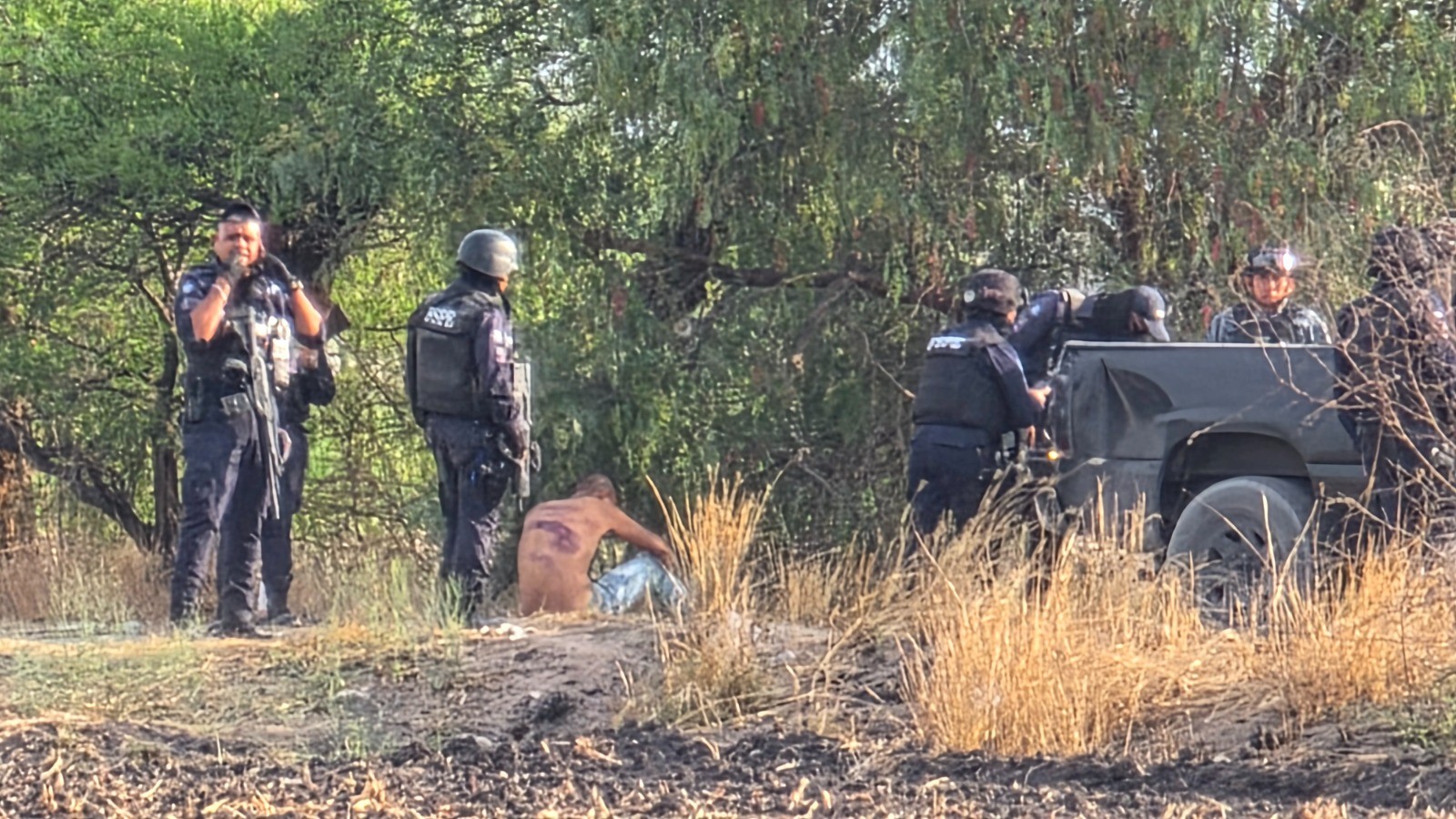 Enfrentamiento en Celaya: Rescatan a joven secuestrado y aseguran armamento tras balacera