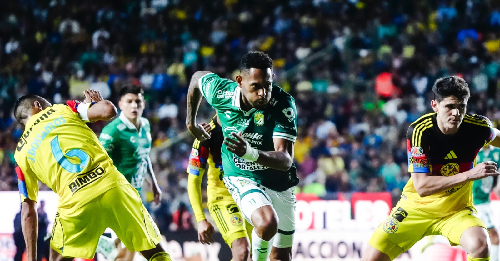 Se acabó la racha para la Fiera, la liguilla peligra y el América saca el triunfo con penal polémico