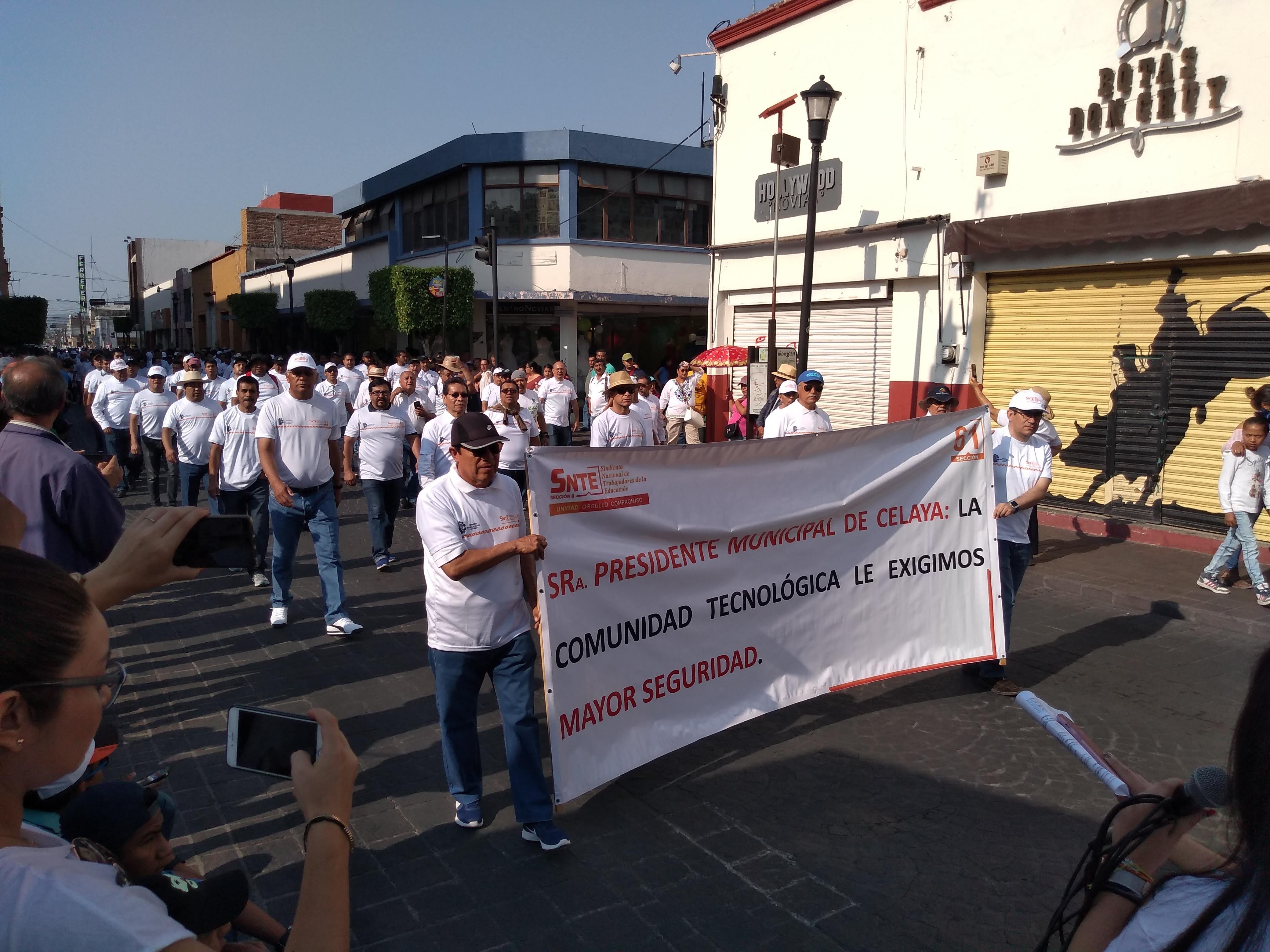 Analizan regreso del desfile del 1 de Mayo en Celaya; municipio podría tomar la organización