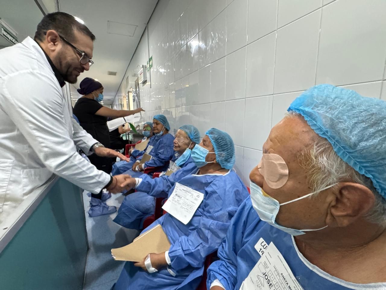 Más de 600 pacientes recuperan la vista en jornadas de cataratas del IMSS en Guanajuato