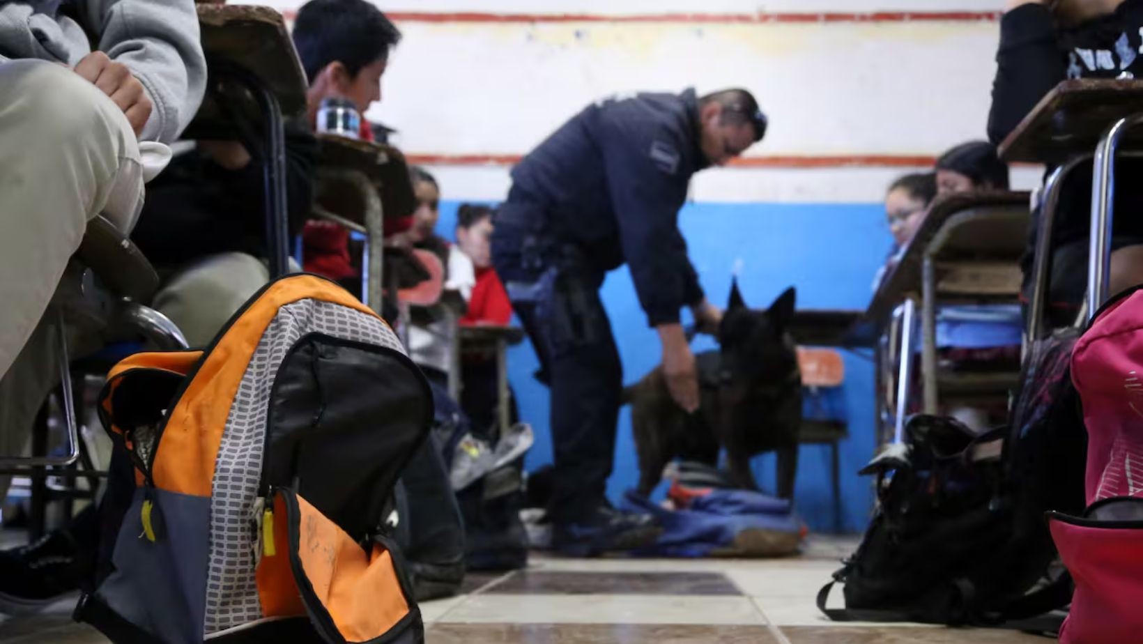 Alcohol industrial en primaria de Irapuato: activan alerta