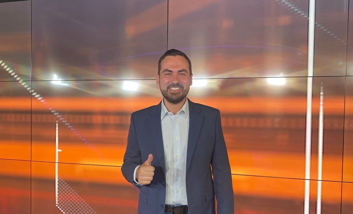 Alan Márquez impulsa reformas para proteger a menores en entornos digitales