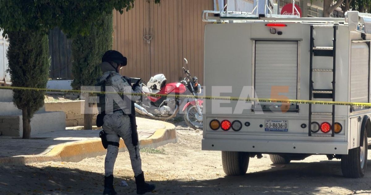 Asesinan a motociclista en Lomas de la Selva en León; presunto agresor escapó hacia un cerro