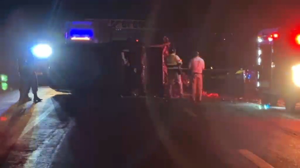 Choque frontal en la Celaya–Juventino cobra la vida de conductor y pasajera de Uber
