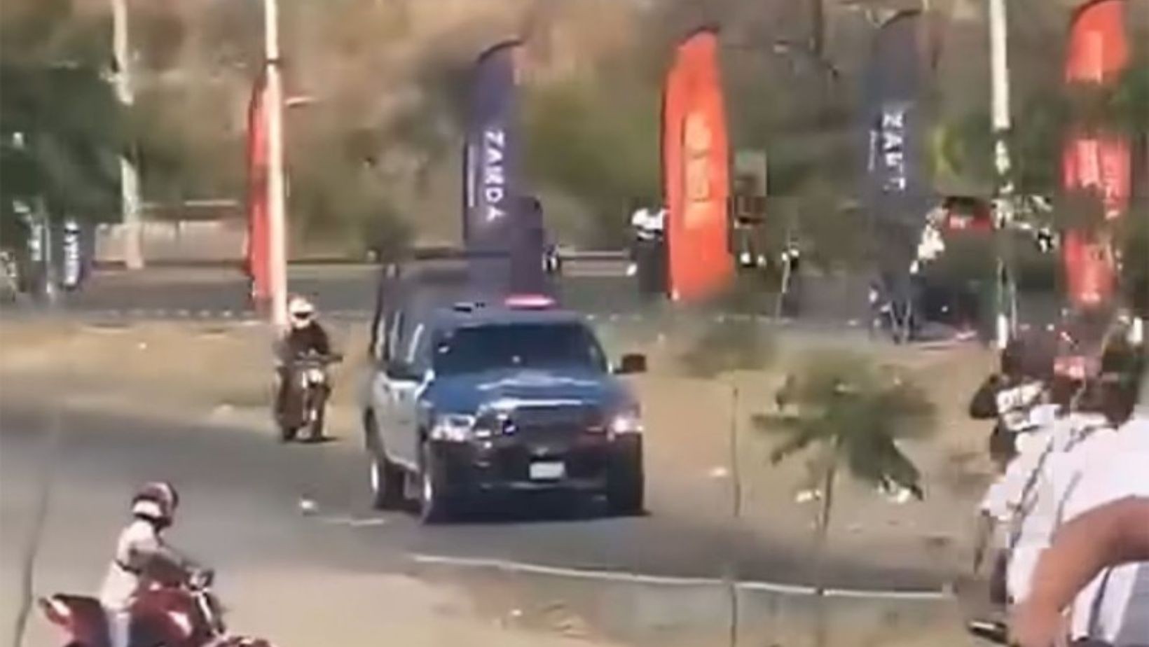 Motociclistas agreden a policías en León; habrá operativo