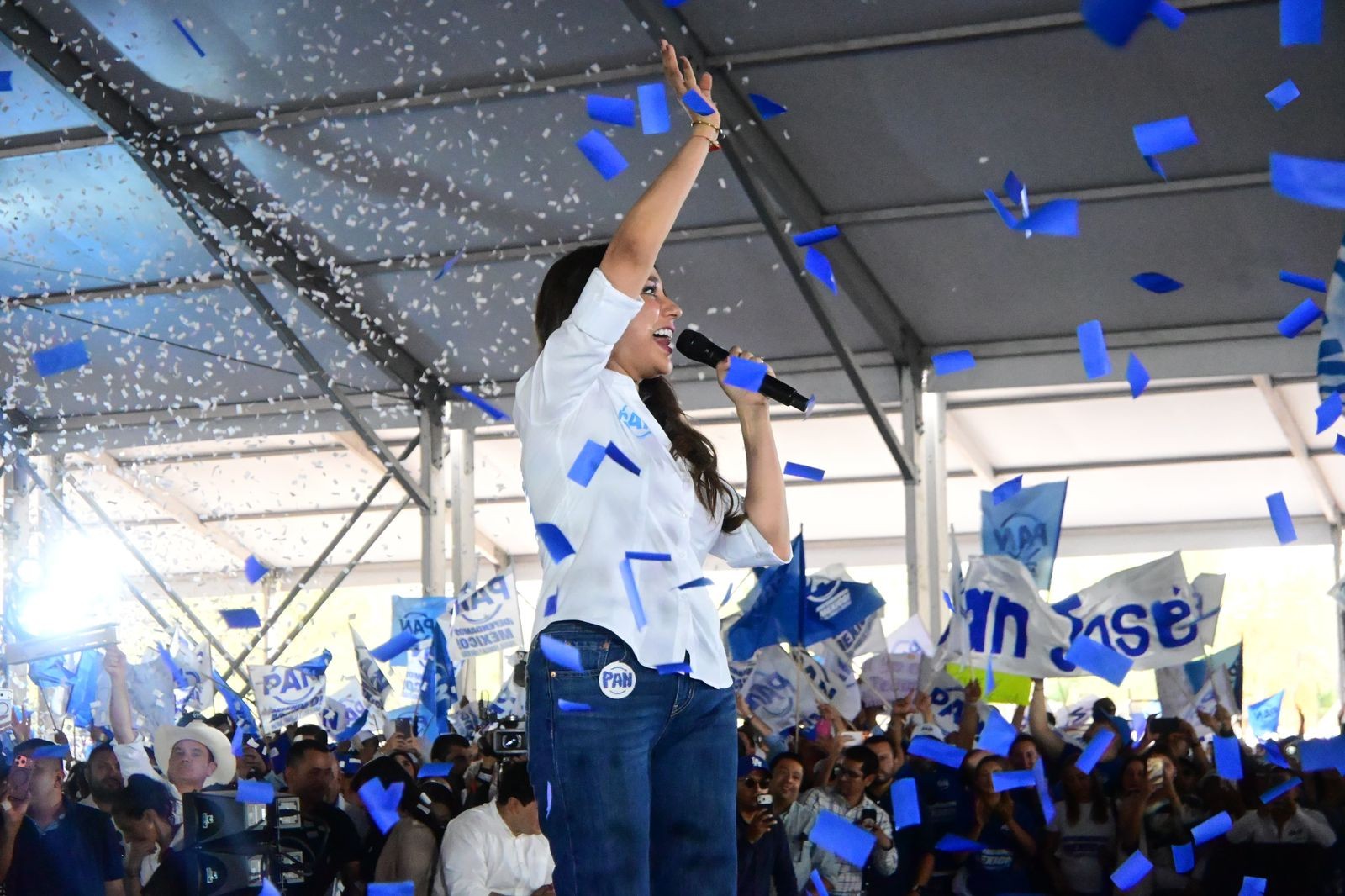 PAN reúne miles en León y lanza mensaje rumbo al 2027