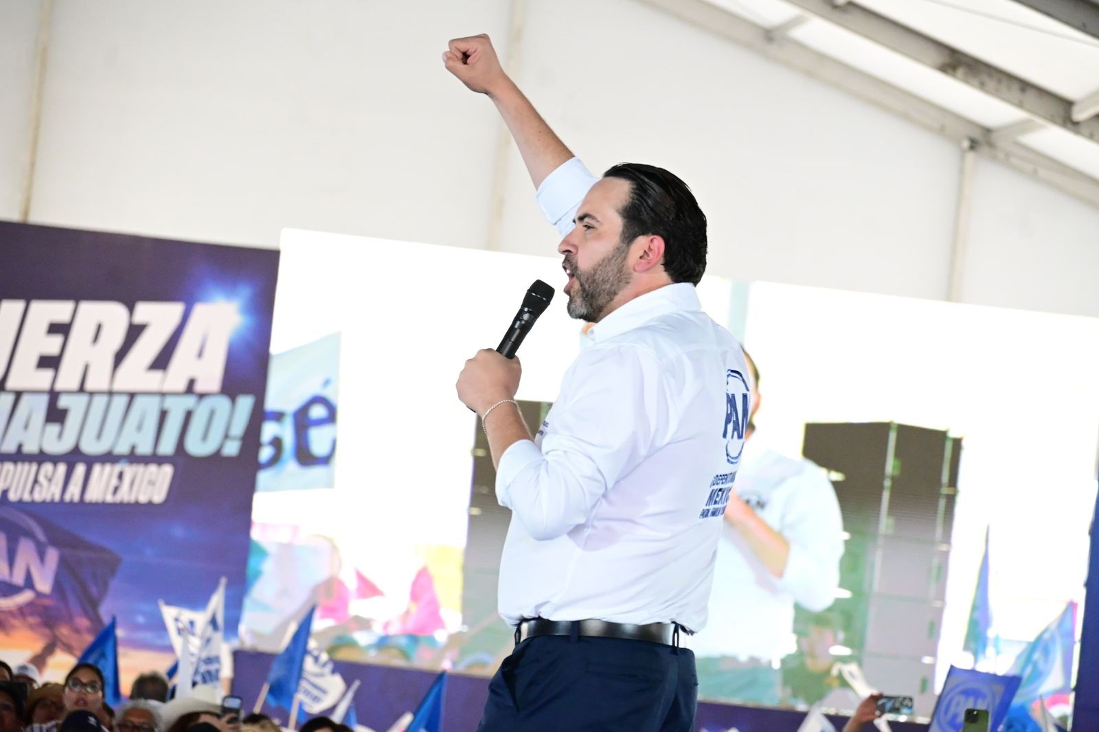 “Abejas azules” salen en defensa de Guanajuato: Aldo Márquez arremete contra Morena