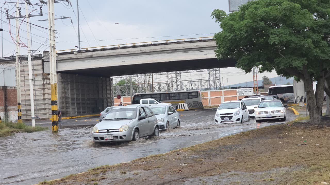Caen 75.9 milímetros de agua en 3 horas, casi el 80% de todo mayo