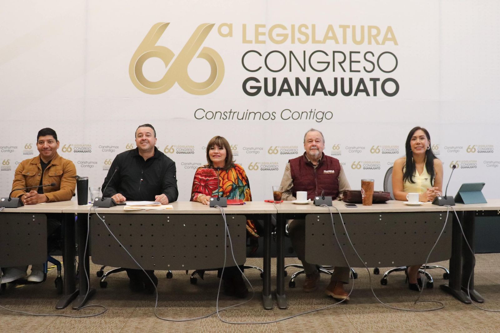 Morena alerta posible retroceso en derechos de las mujeres en reforma electoral de Guanajuato