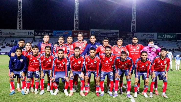 La alcaldesa Lorena Alfaro ve complicado el regreso del fútbol profesional a Irapuato