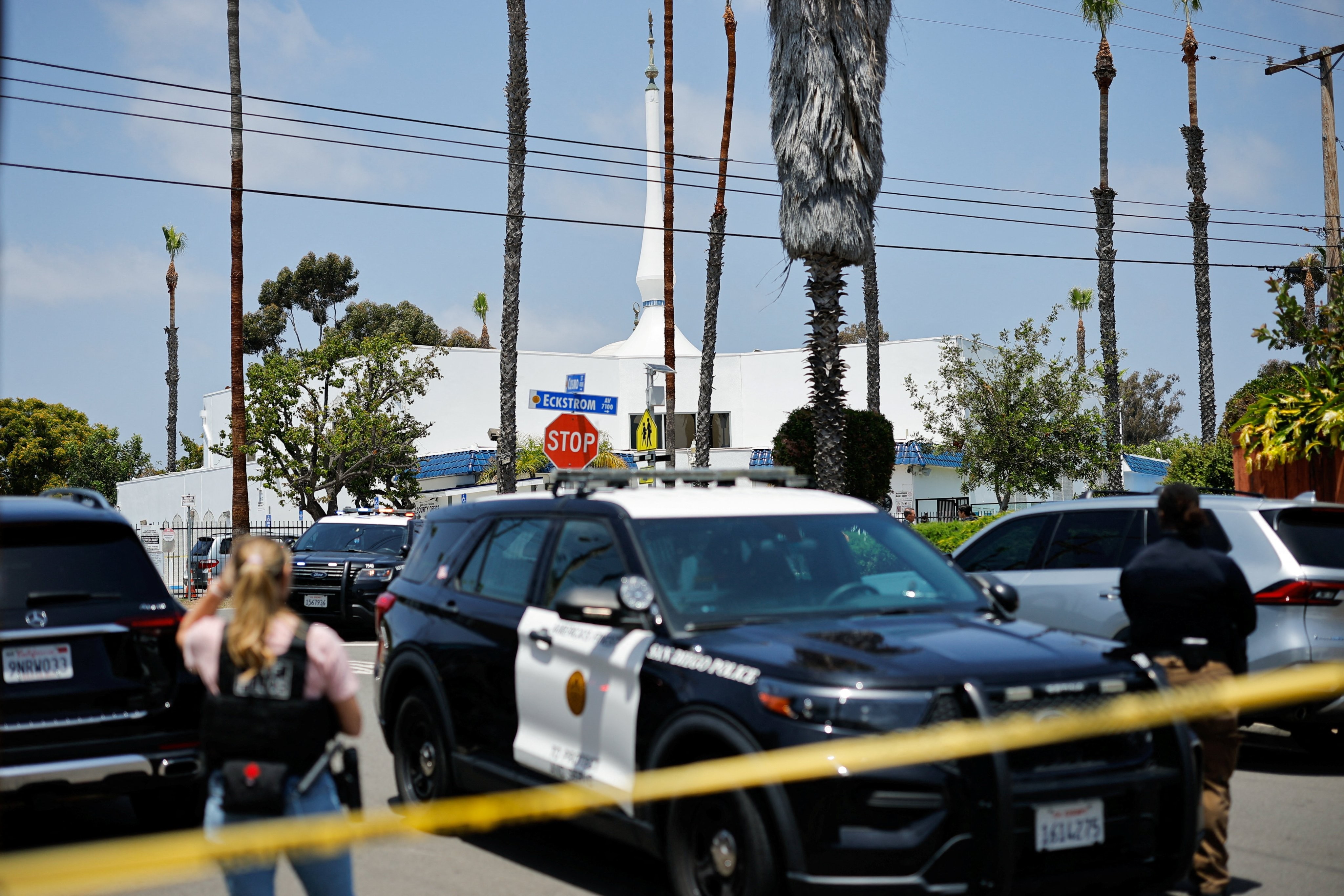 Ataque en centro islámico de San Diego deja cinco muertos, incluidos dos presuntos agresores