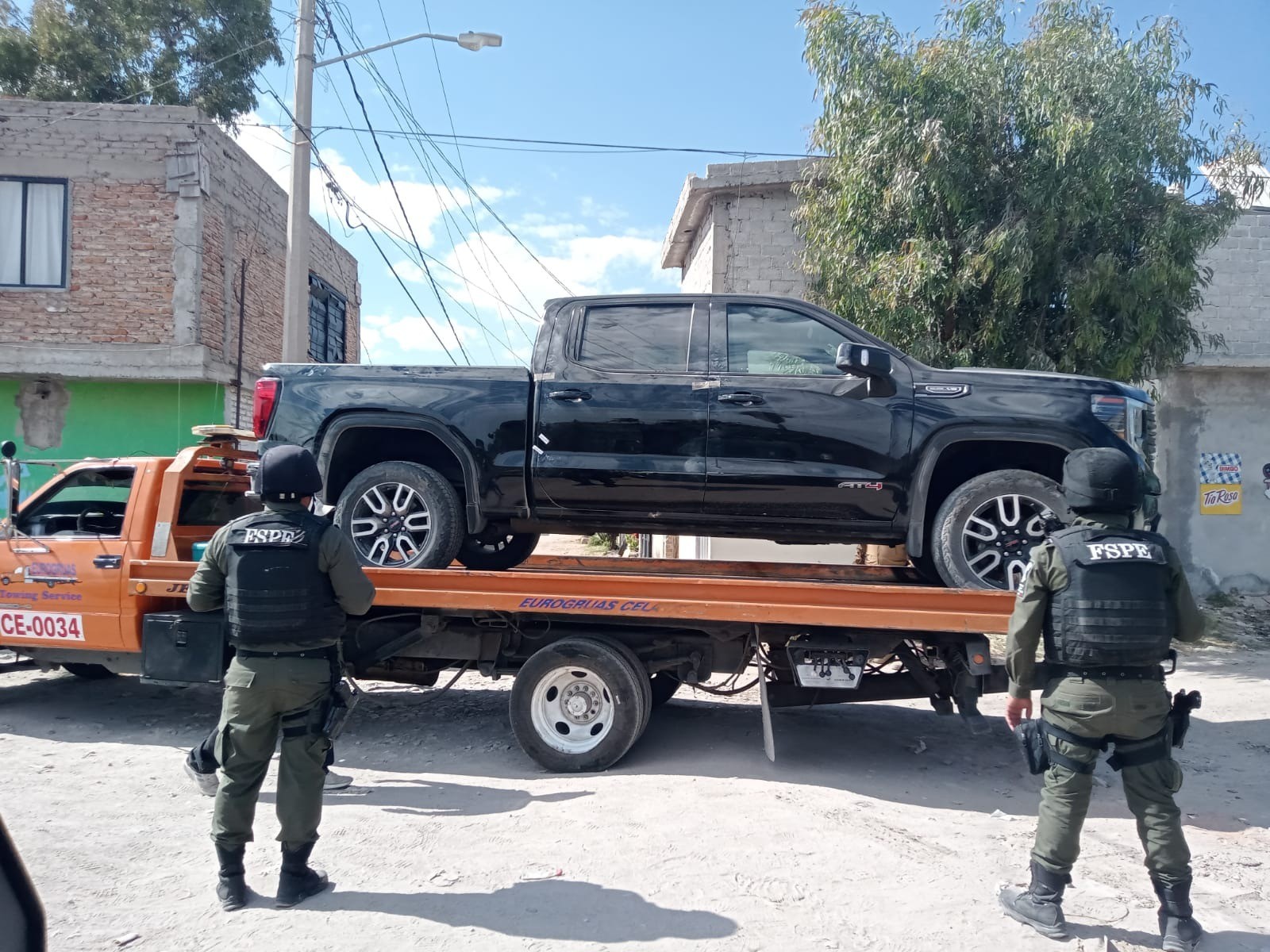 Refuerzan vigilancia en el centro de Celaya ante robos de vehículos y cristalazos