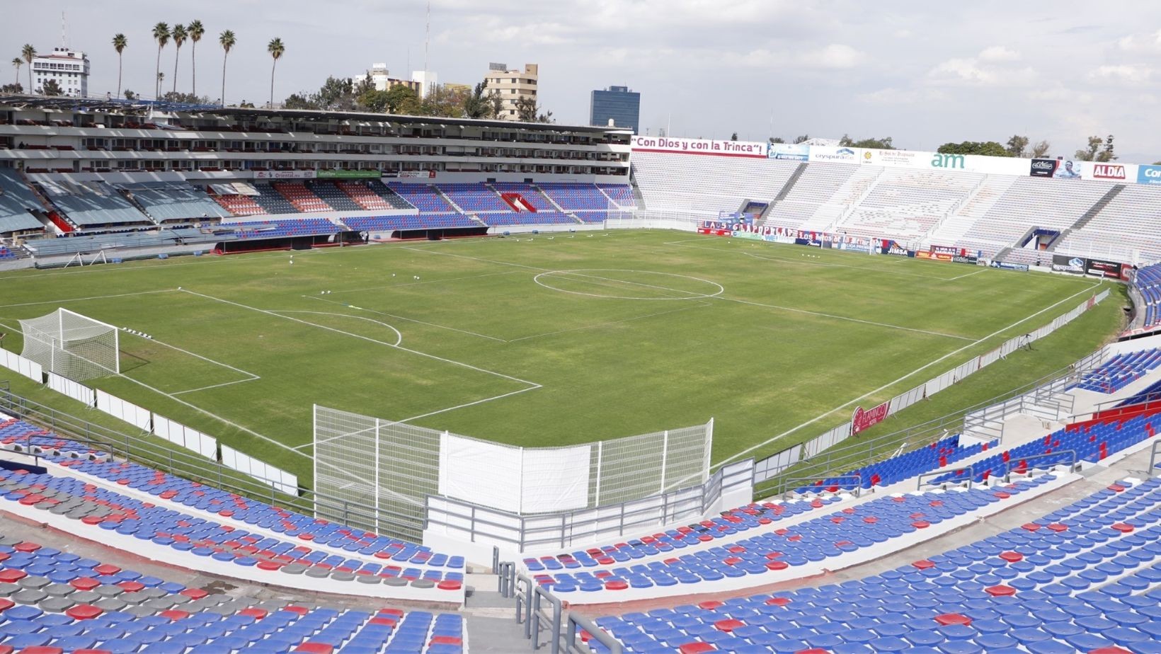 Conflicto en Irapuato FC: Libia Dennise aclara el futuro de la Trinca