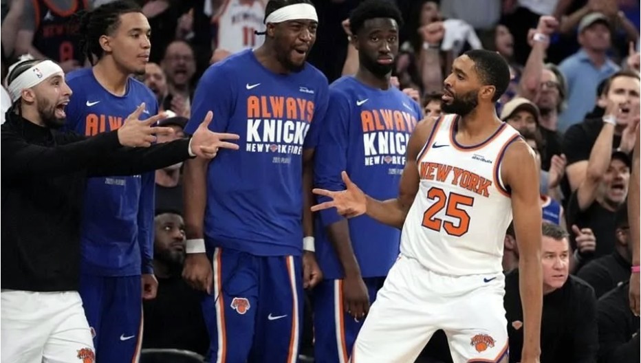 Brunson lidera remontada épica y los Knicks golpean primero en el Este