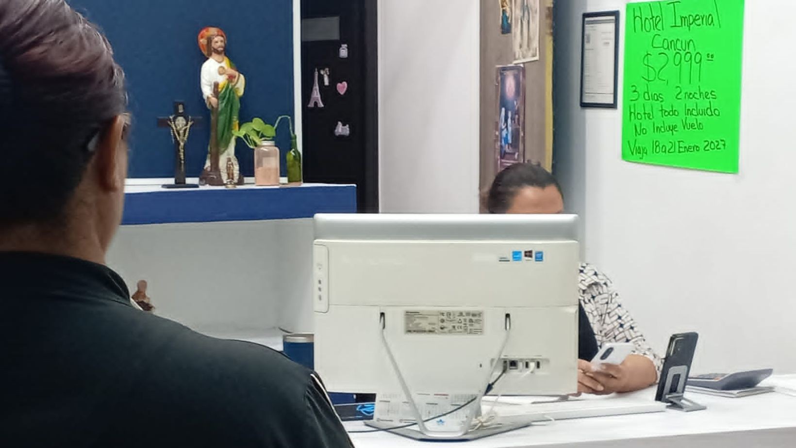 Fraude en Amazona Travel: Clientes encaran a dueña en León