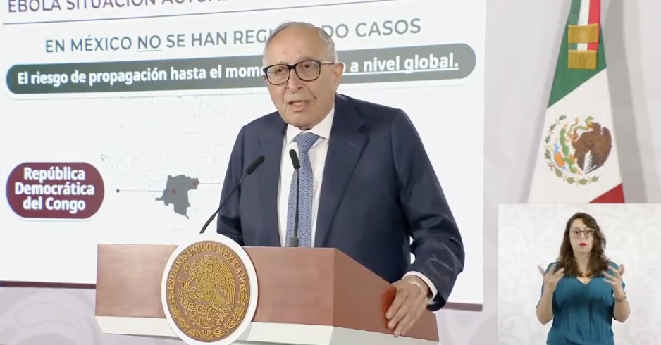Refuerzan vigilancia por ébola, se preparan ante posible riesgo en el Mundial