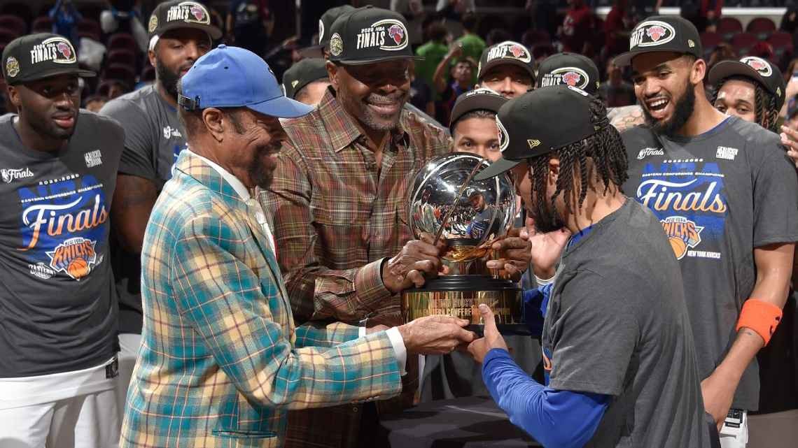 Knicks vuelve a soñar: aplastan a Cavaliers y regresan a una final después de 27 años