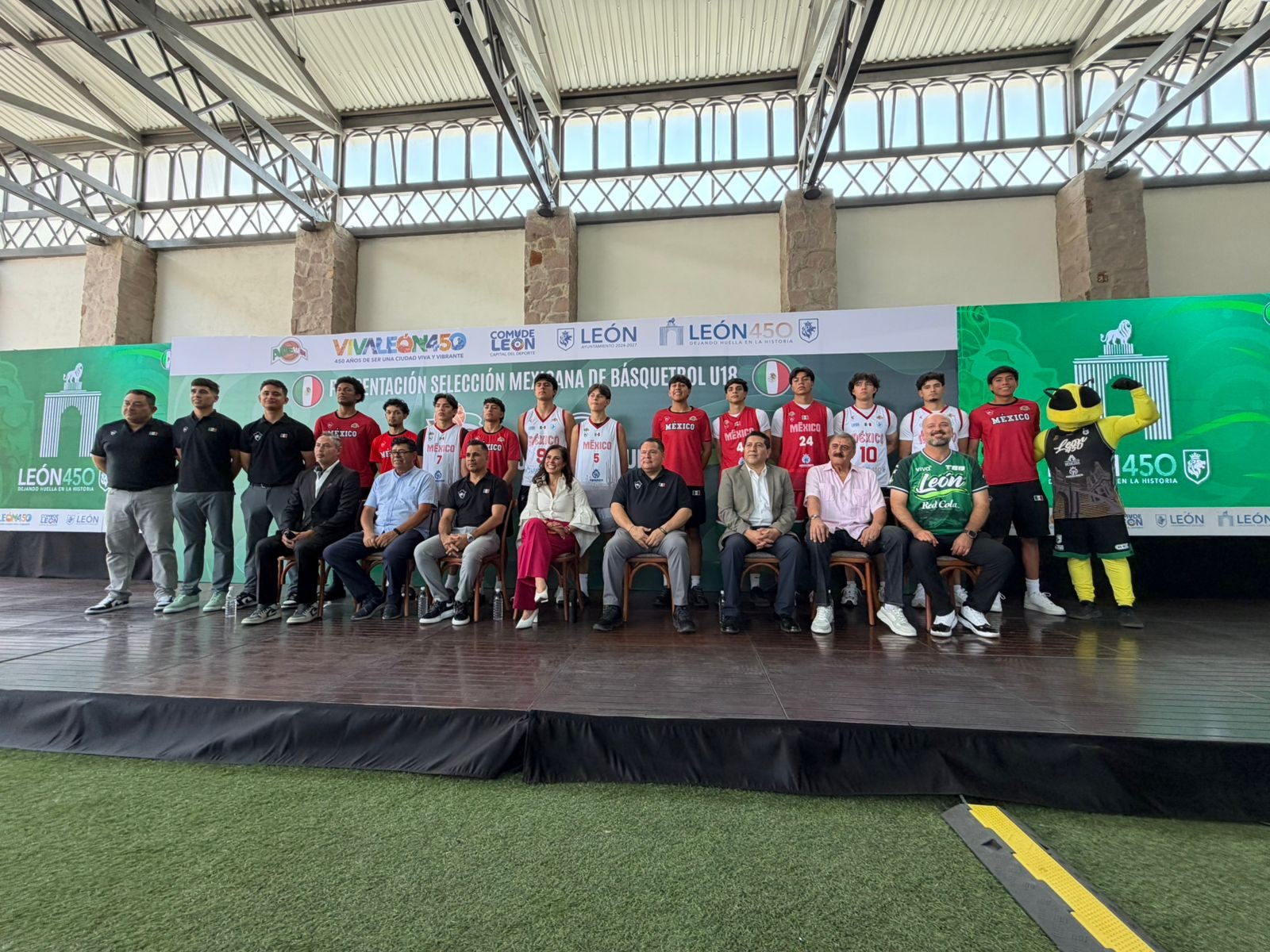 Presentan oficialmente a México U18 para la AmeriCup 2026 en León