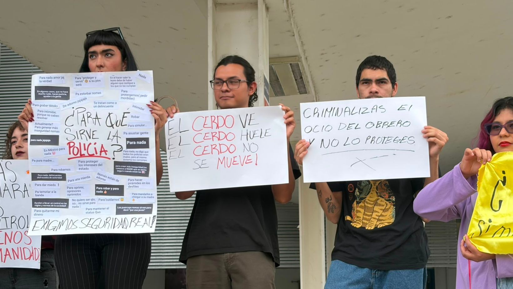 Estudiantes de la UG León se manifiestan por ola de inseguridad