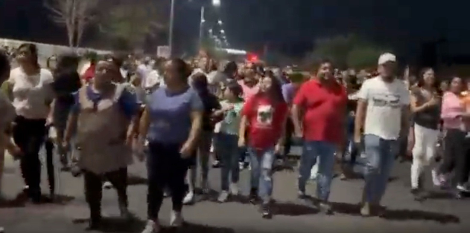 “Nápoles no se vende“: vecinos bloquean acceso a Puerto Interior por disputa de terreno
