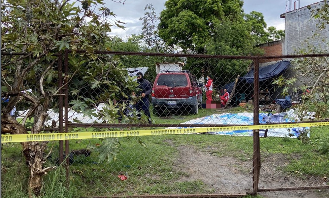 Asesinan a tres hombres a balazos dentro de una vivienda en Acámbaro