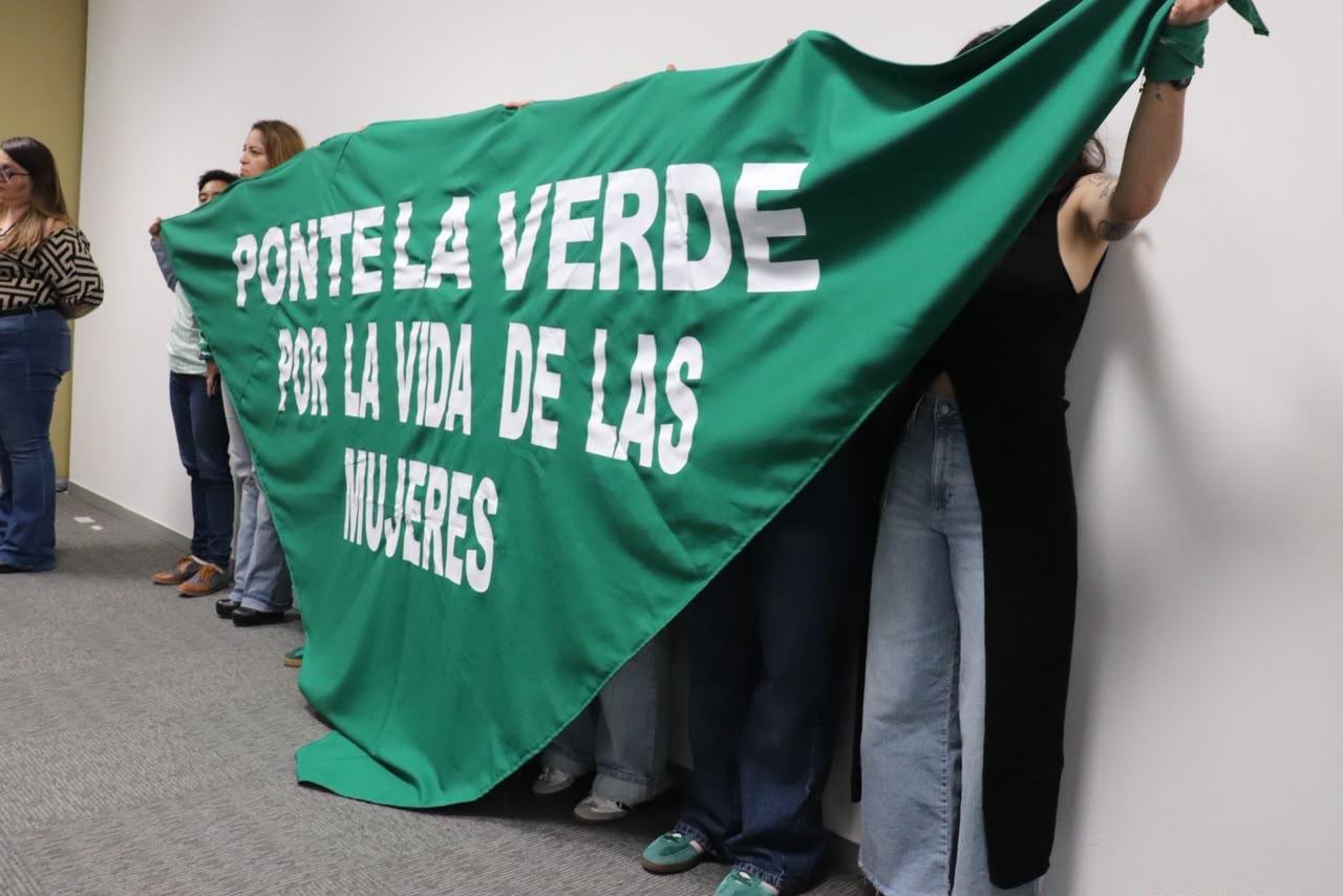 Retrasan una semana más discusión sobre despenalización del aborto en Guanajuato