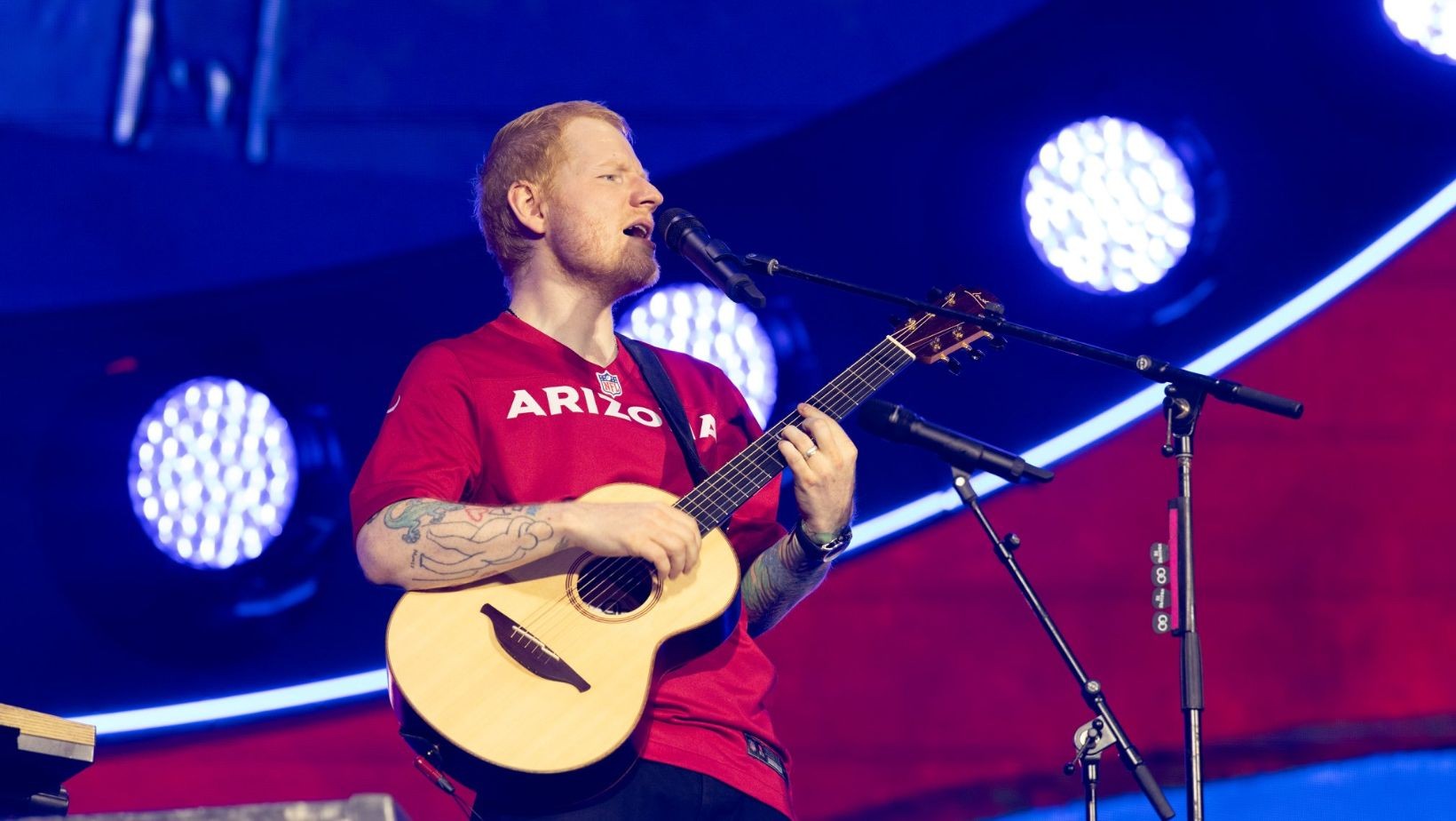 Ed Sheeran pone pausa a su carrera para dedicarse a su familia