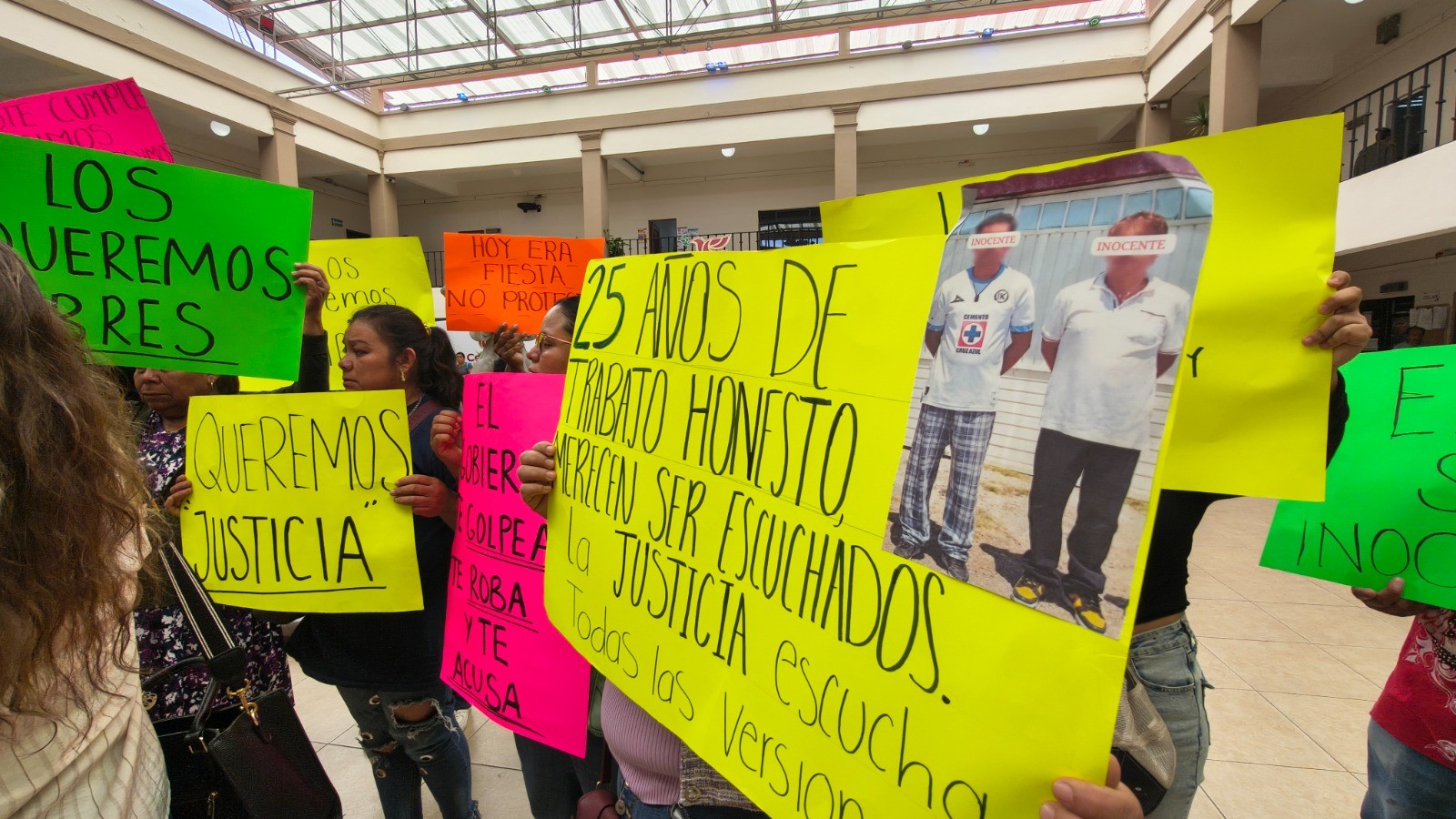 Familia denuncia detención arbitraria en Cortazar y exige liberación de sus familiares