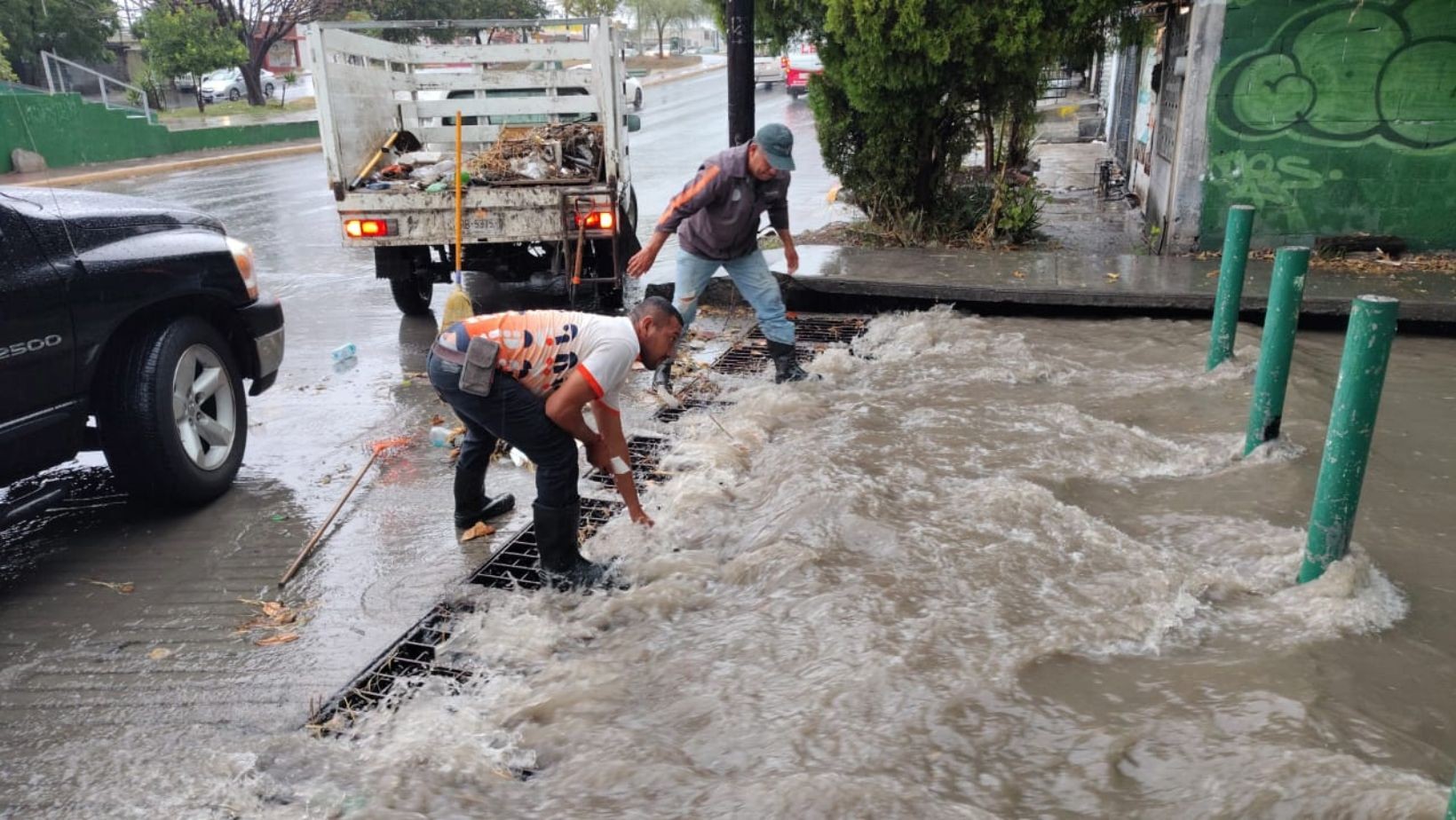 SIAP reporta pocas obstrucciones tras lluvias en León