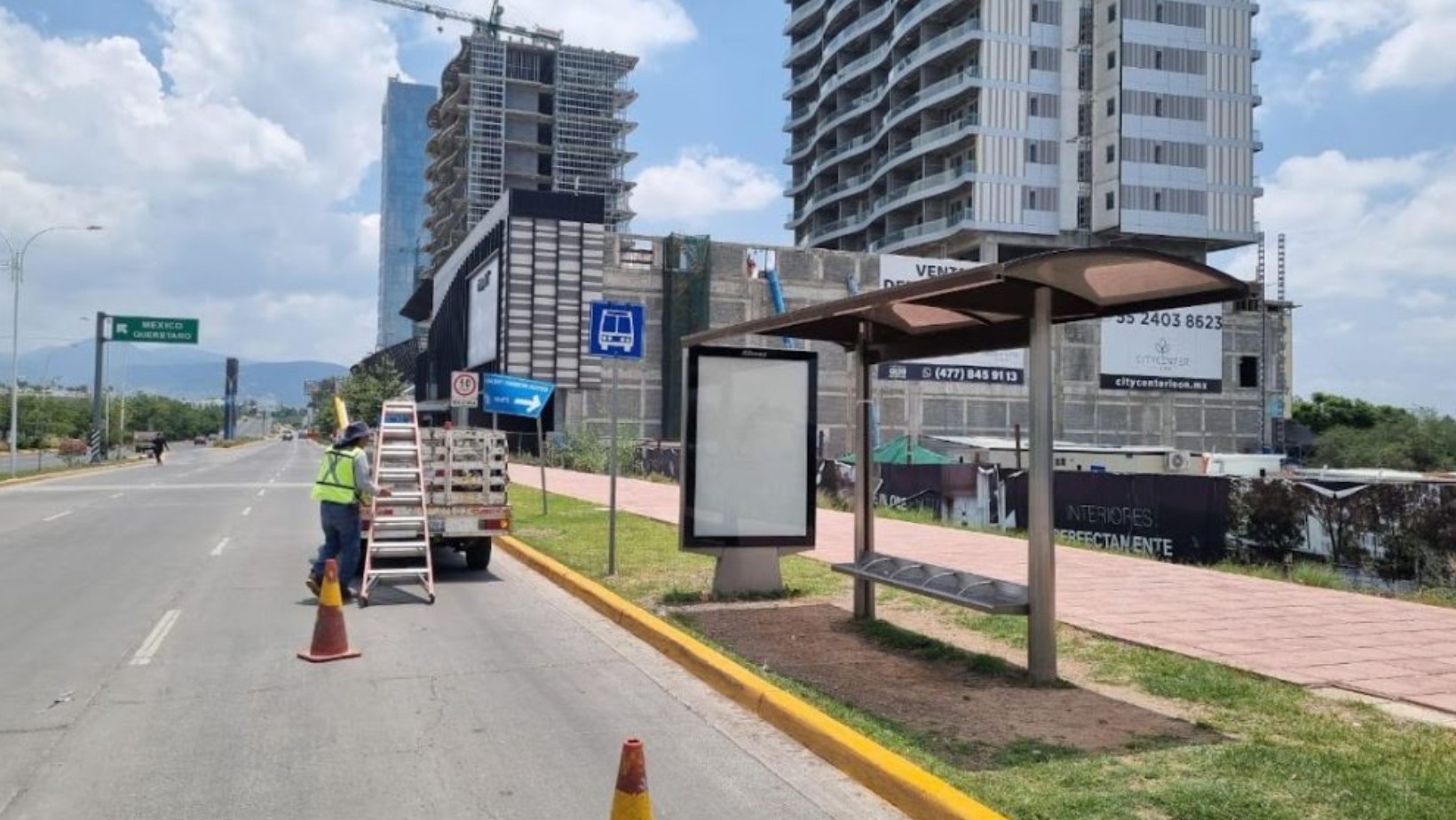 ¡No hay espacio! León cierra la puerta a carriles exclusivos para más rutas de autobús