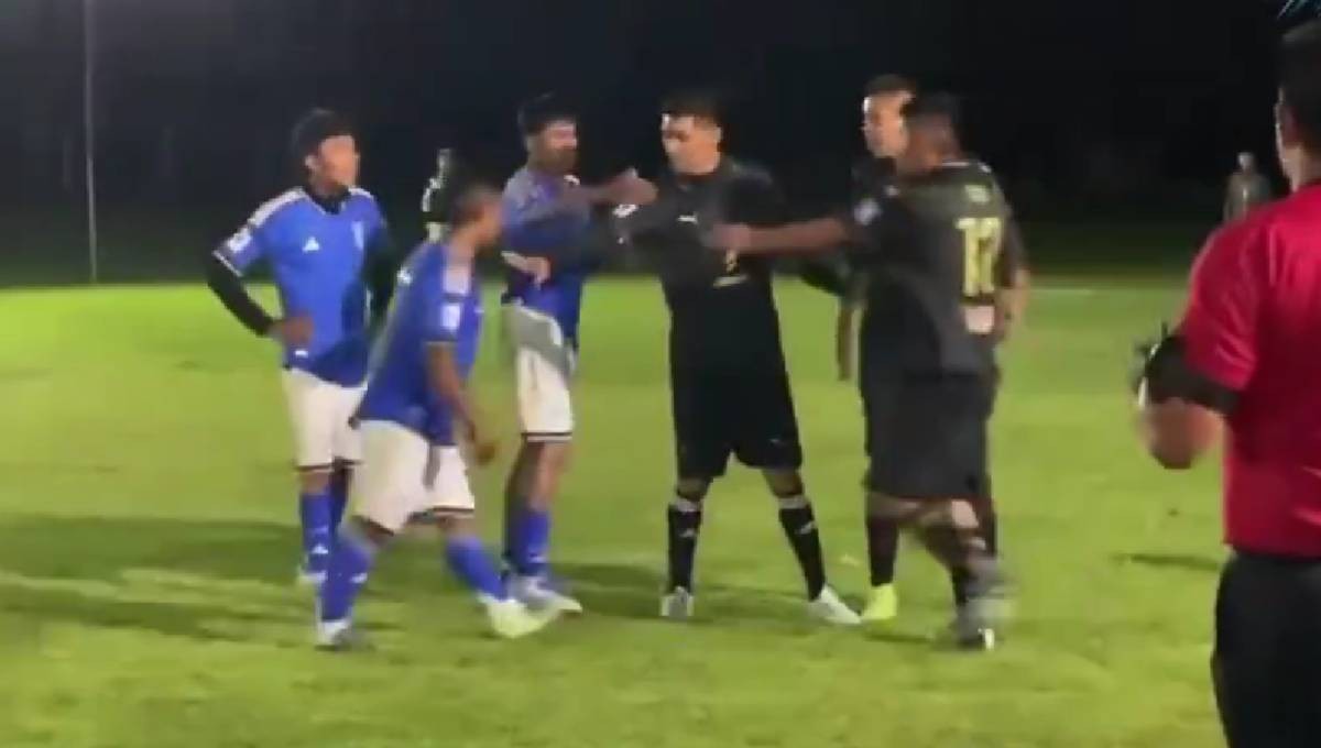 Pelea campal en juego de futbol en Guanajuato se vuelve viral