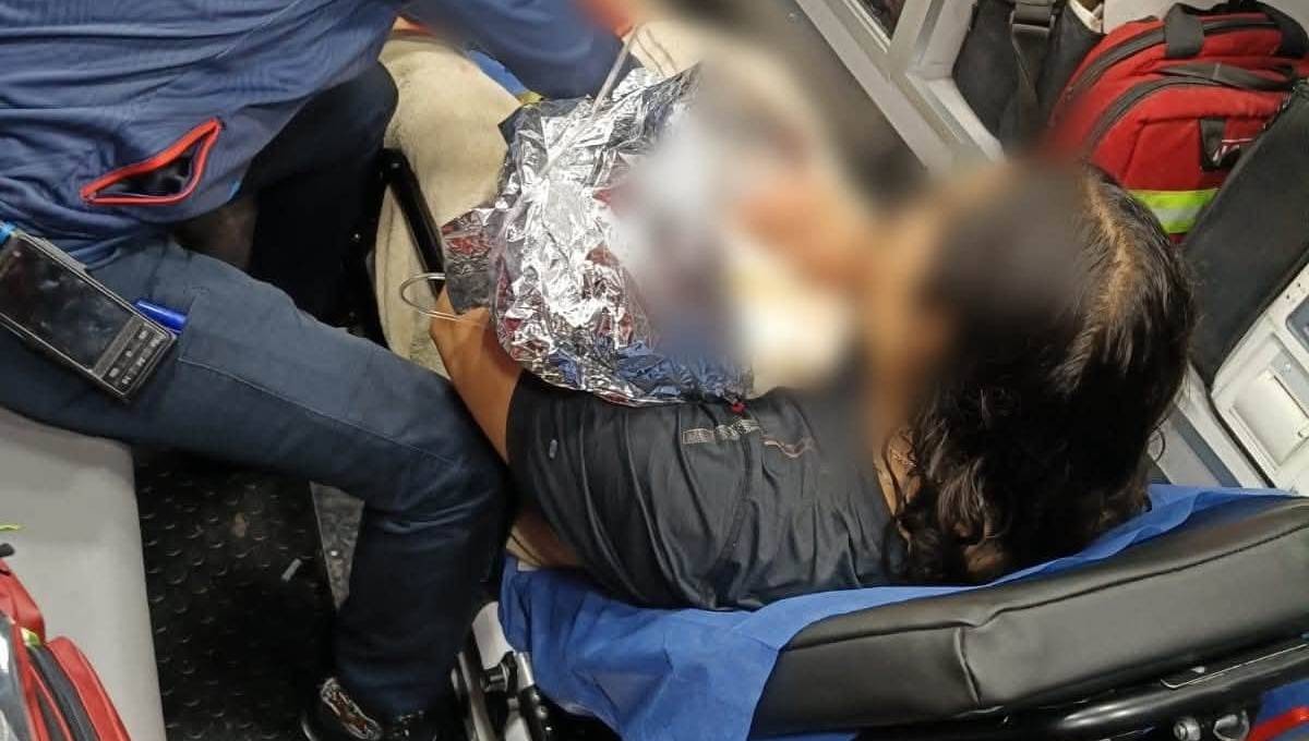 Policías municipales de León ayudan a mujer a dar a luz