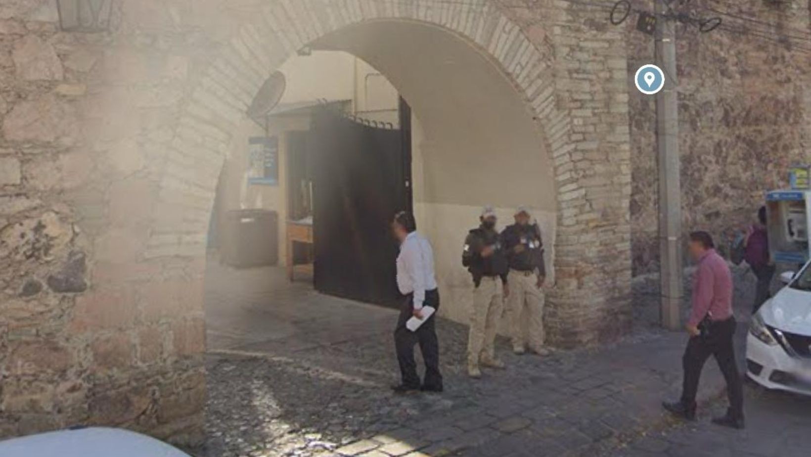 Se fuga detenido por presuntos delitos contra la salud durante traslado en Guanajuato