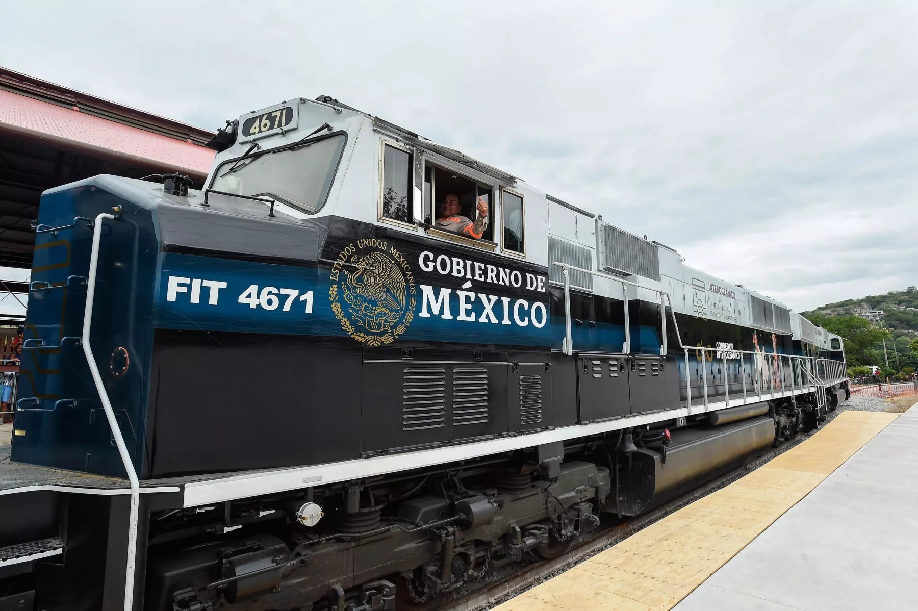 Avanza tren Querétaro-Irapuato; León entra a fase de planeación de estaciones