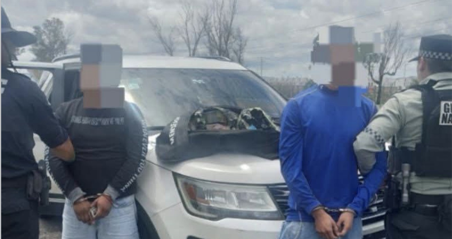 Detienen a dos hombres con casi 1.6 millones de pesos en efectivo durante operativo en Apaseo el Grande