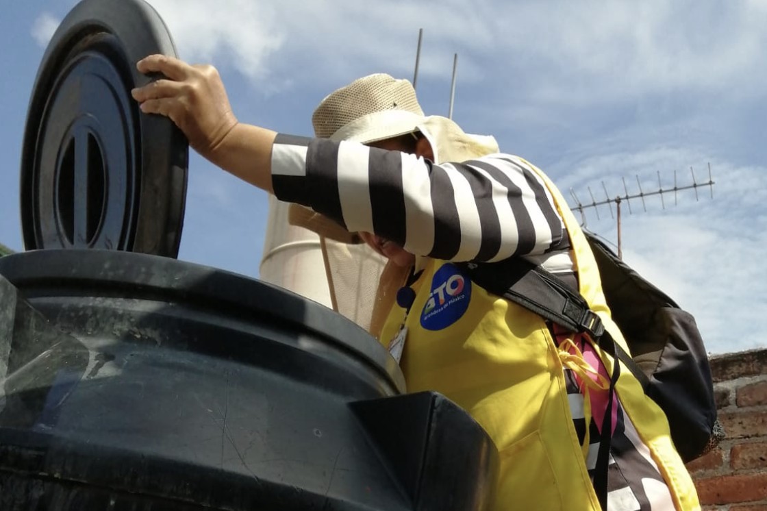 Refuerzan acciones preventivas contra el dengue en colonias de Cortazar